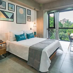 3* Aparthotel Loft 32 Medellin Living