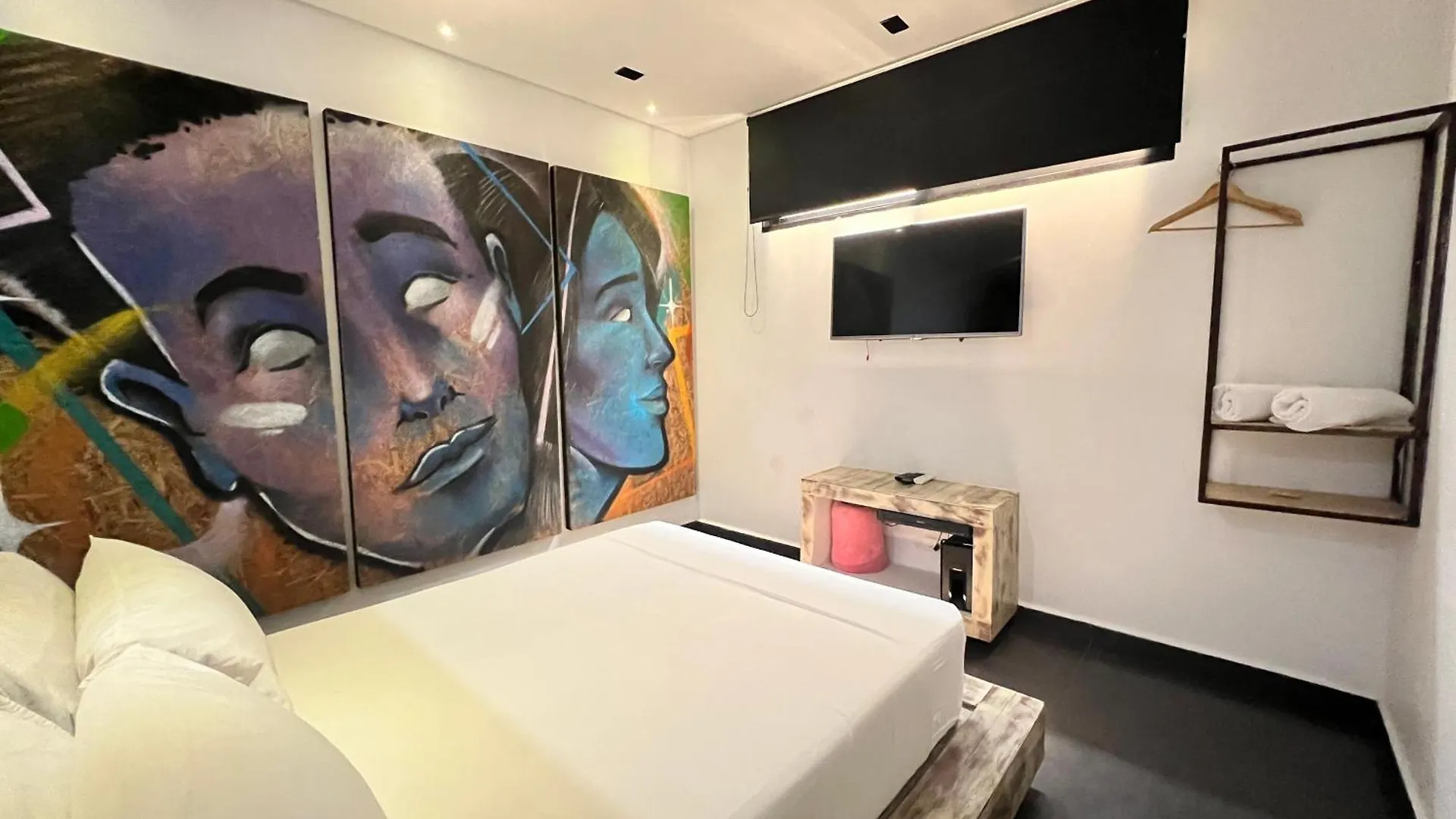 Hotel Medellin Arte
