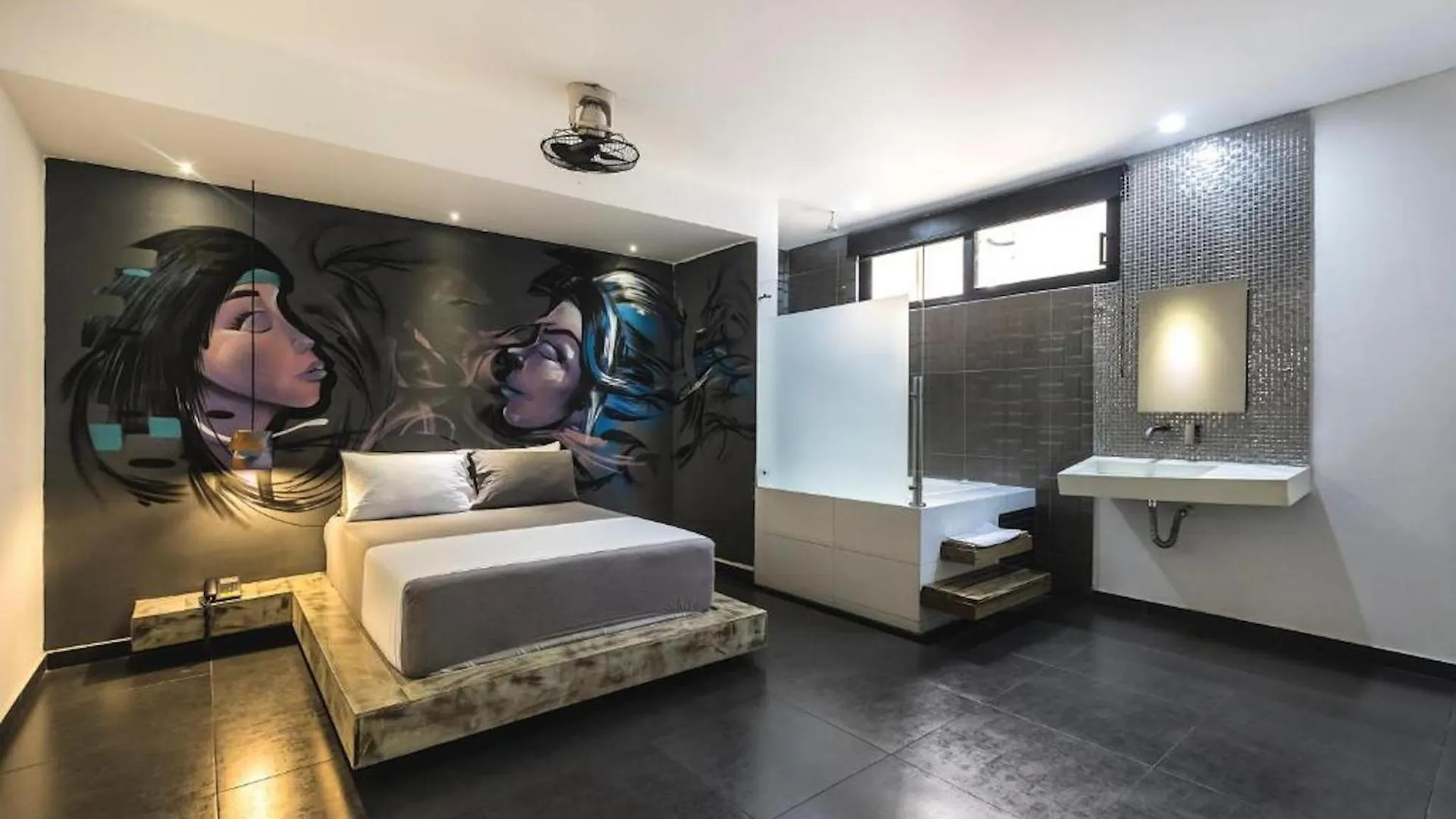 Hotel Medellin Arte